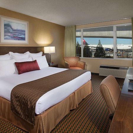 Coast Gateway Hotel Ситак Экстерьер фото