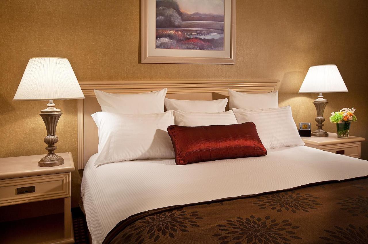 Coast Gateway Hotel Ситак Экстерьер фото